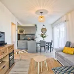 La Casa Nausicaa — Serenity On The Daire